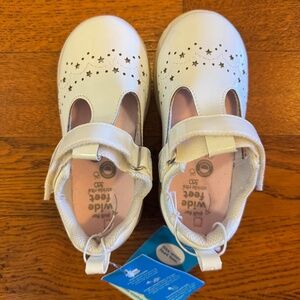 Stride Rite size 8M new